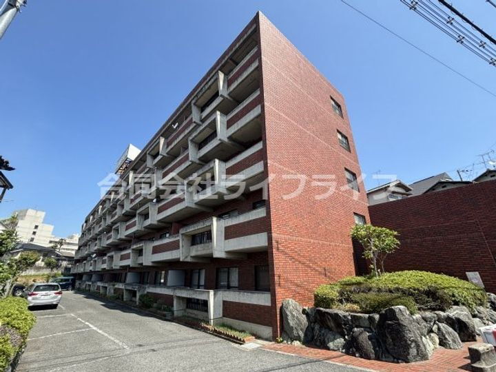 清川参番館
