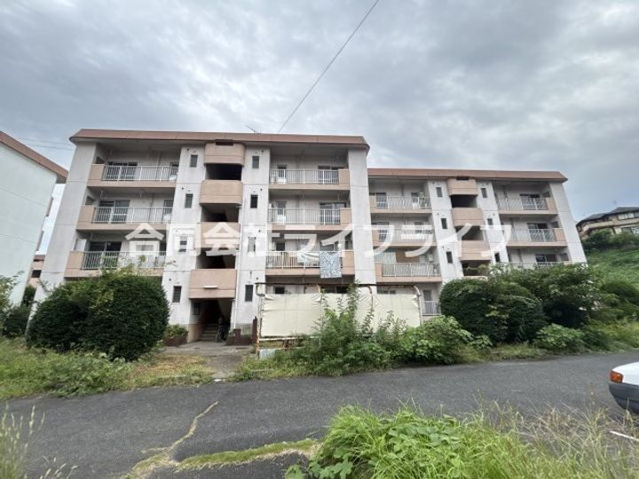 奈良県生駒郡三郷町立野南２丁目 賃貸マンション