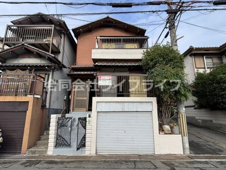 奈良県大和郡山市小泉町 賃貸一戸建て