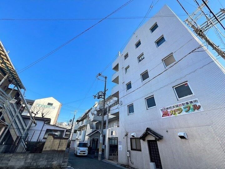 兵庫県神戸市北区鈴蘭台東町１丁目 賃貸マンション