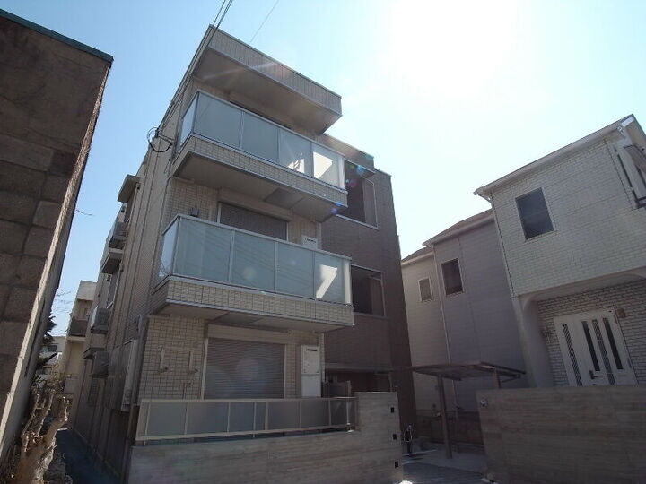 ＣＡＳＡ　　ＭＩＯ　ＡＯＴＡＮＩ 3階建