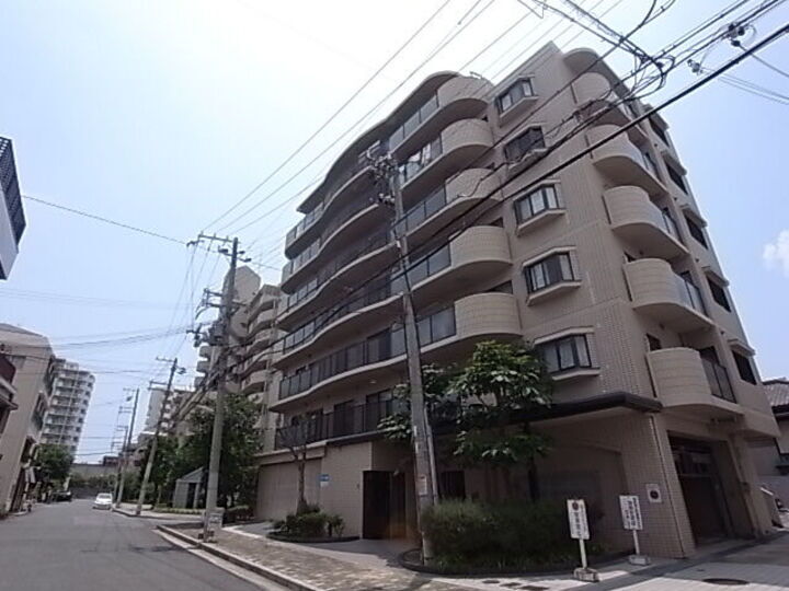 ロマンツェ東灘 7階建