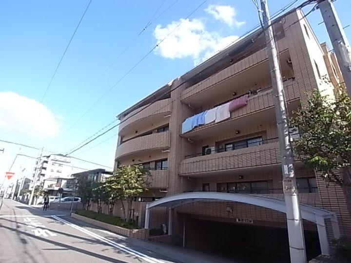 ベルレーブ本山 5階建