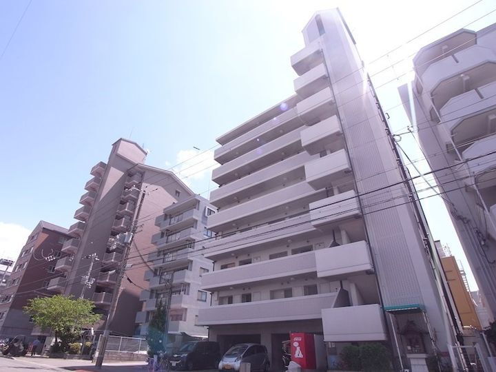 澤村マンション 8階建