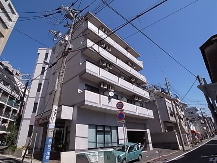 ハイネス生田 5階建