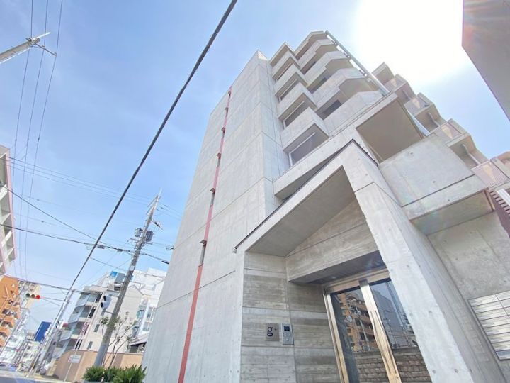 兵庫県神戸市中央区下山手通８丁目 7階建 築10年4ヶ月