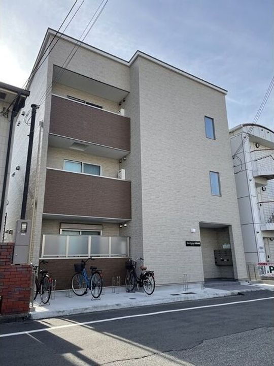 スリージェ住吉本町 3階建