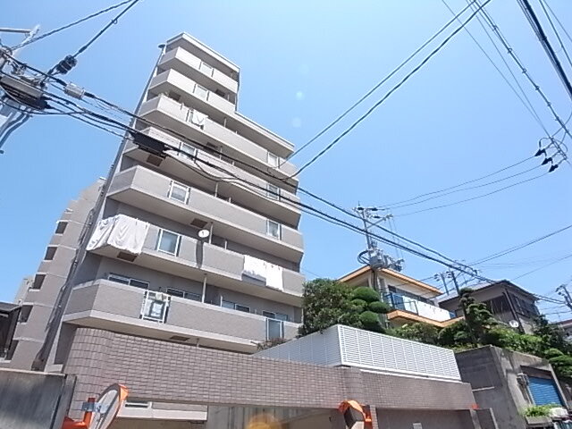 コート宮北 8階建