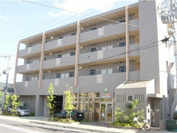 兵庫県西宮市長田町 4階建 築21年4ヶ月