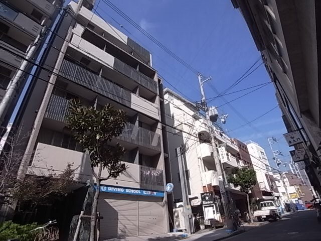 兵庫県神戸市中央区中山手通１丁目 8階建 築18年8ヶ月