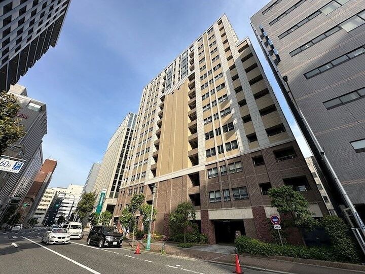 兵庫県神戸市中央区栄町通２丁目 15階建 築19年5ヶ月