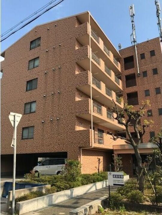 兵庫県西宮市大森町 6階建