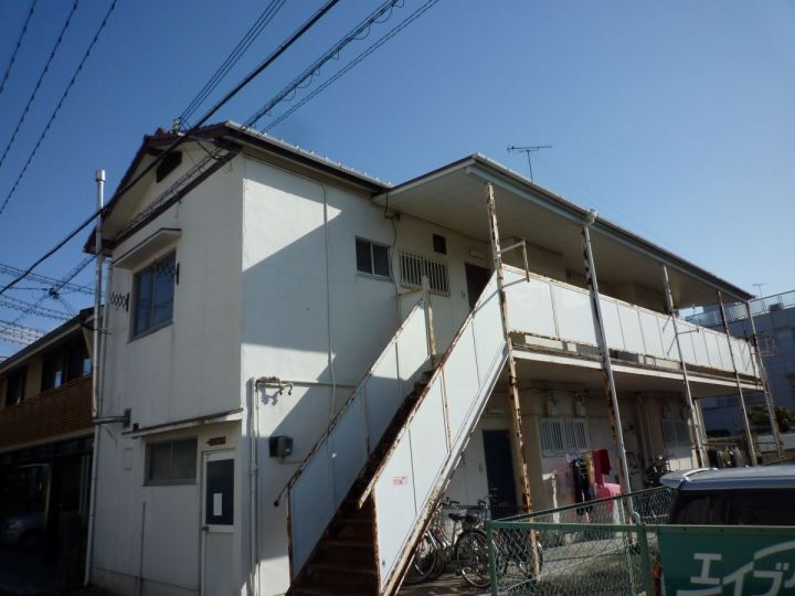 兵庫県姫路市南新在家 2階建