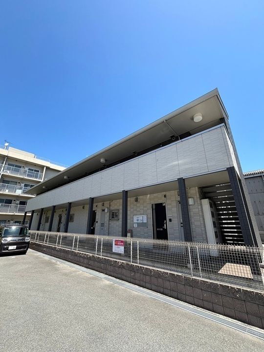 兵庫県姫路市広畑区長町１丁目 2階建