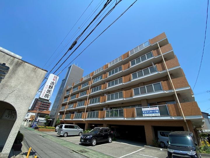 兵庫県姫路市飾磨区恵美酒 8階建 築38年2ヶ月