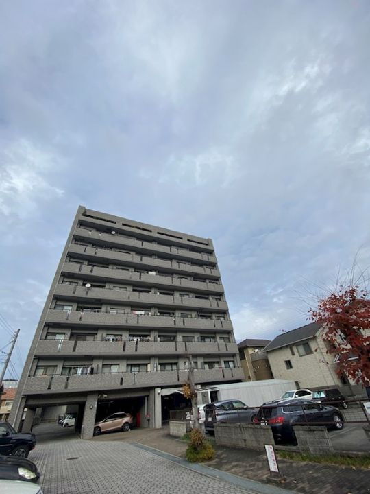 兵庫県姫路市西今宿１丁目 9階建 築28年4ヶ月