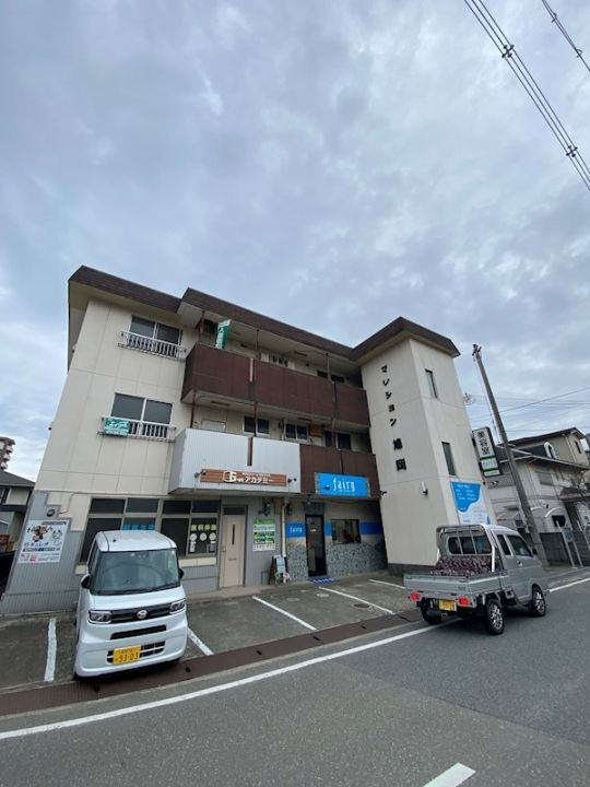 兵庫県姫路市飾磨区清水２丁目 3階建 築45年11ヶ月