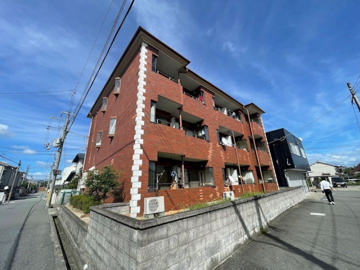 兵庫県姫路市西庄 3階建 築35年6ヶ月