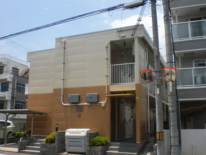 兵庫県姫路市坂田町 2階建 築20年8ヶ月