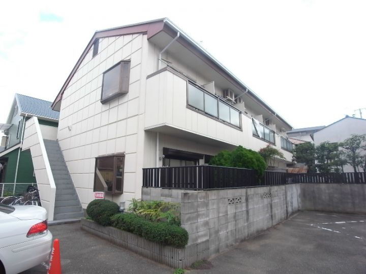 兵庫県神戸市須磨区須磨浦通５丁目 2階建 築35年5ヶ月