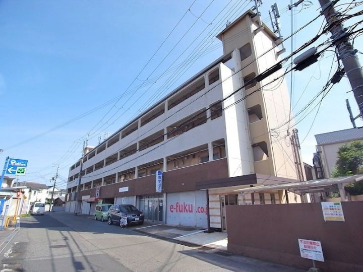 兵庫県神戸市垂水区霞ヶ丘７丁目 5階建 築52年5ヶ月