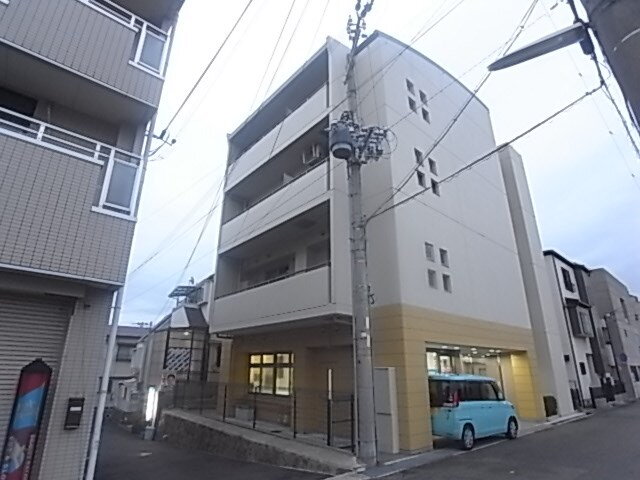 兵庫県神戸市須磨区堀池町２丁目 4階建 築24年8ヶ月