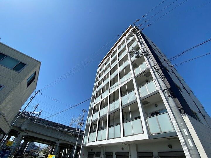 兵庫県姫路市高尾町 8階建 築8年4ヶ月