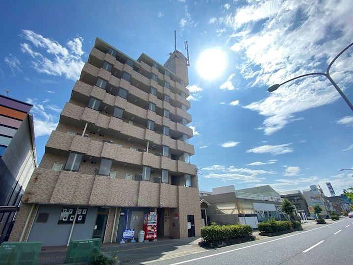 兵庫県姫路市神屋町２丁目 8階建