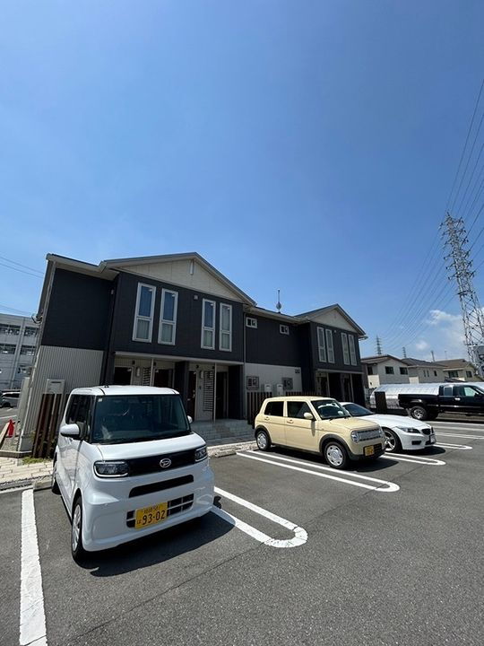 兵庫県姫路市西今宿８丁目 2階建 築6年10ヶ月