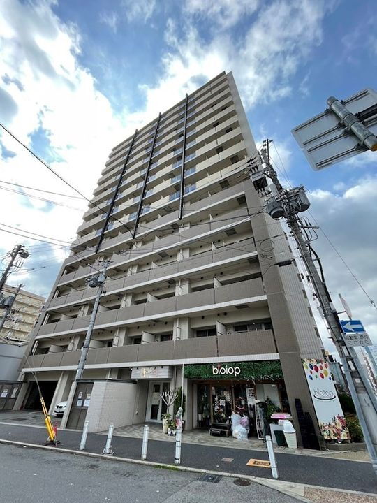 兵庫県尼崎市昭和通４丁目 15階建 築10年6ヶ月