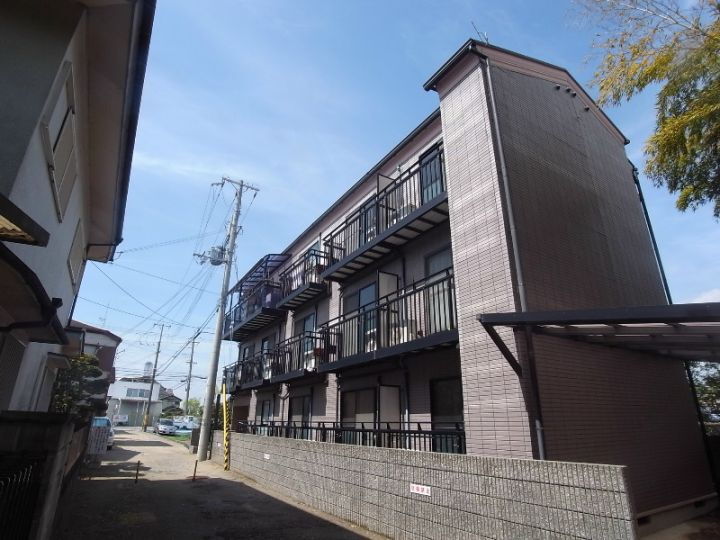 兵庫県神戸市西区伊川谷町有瀬 3階建 築26年3ヶ月