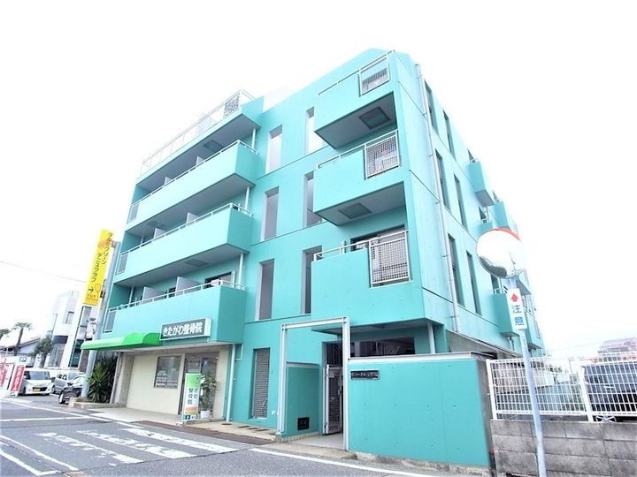 兵庫県神戸市西区伊川谷町有瀬 5階建