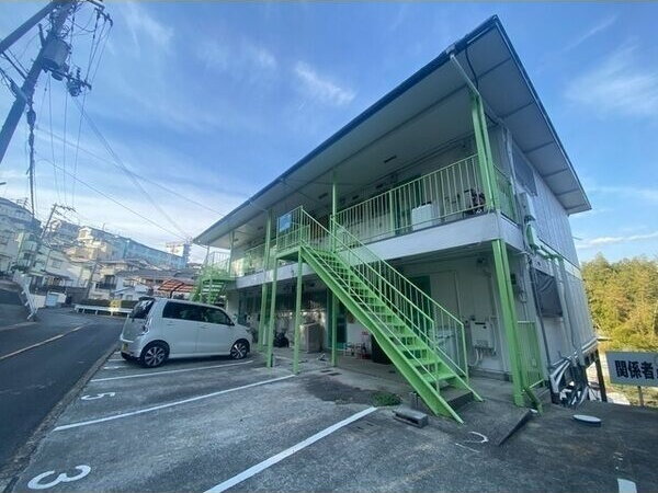 兵庫県神戸市垂水区千鳥が丘２丁目 2階建 築51年6ヶ月