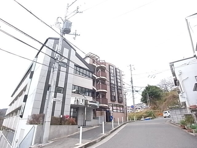 兵庫県神戸市須磨区車字古川 5階建 築28年4ヶ月