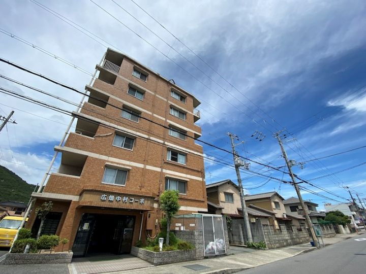 兵庫県姫路市広畑区小坂 6階建 築30年3ヶ月