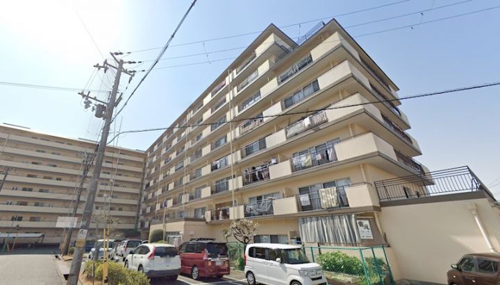 兵庫県明石市和坂１丁目 9階建 築47年10ヶ月