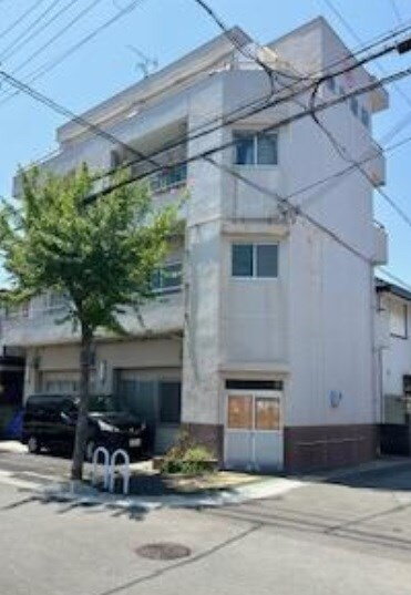 兵庫県神戸市垂水区泉が丘１丁目 4階建 築50年6ヶ月