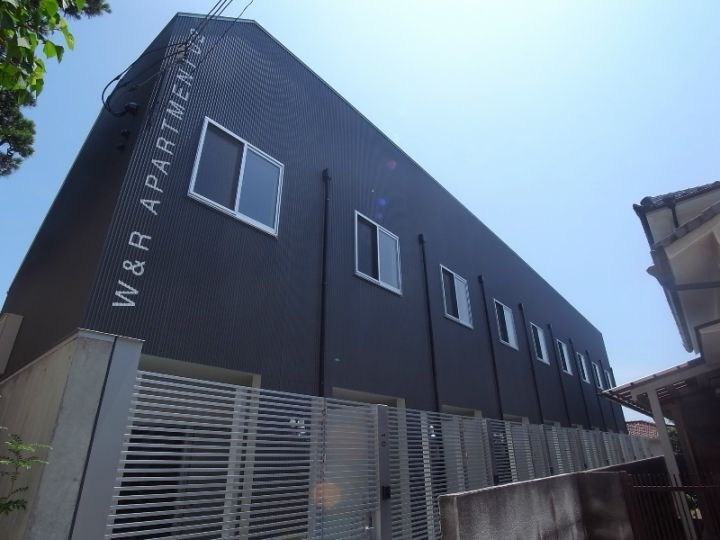 兵庫県神戸市垂水区高丸１丁目 3階建 築8年1ヶ月