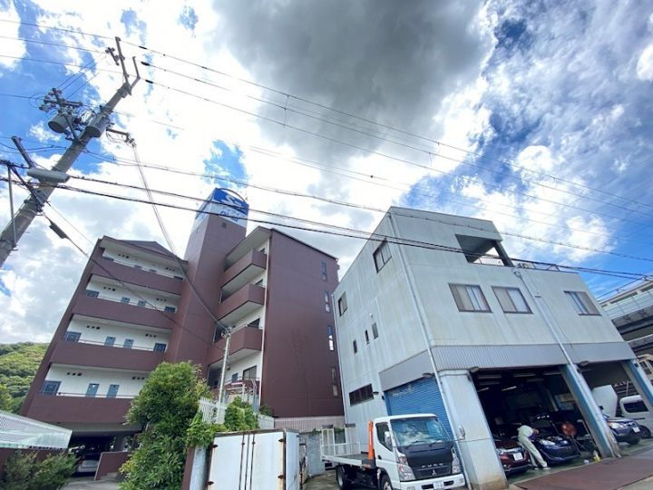 兵庫県姫路市保城 5階建 築33年6ヶ月