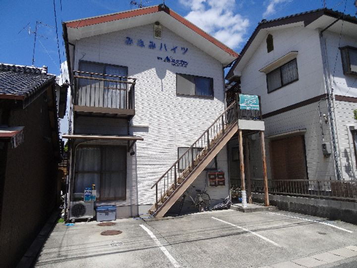 みなみハイツ 2階建