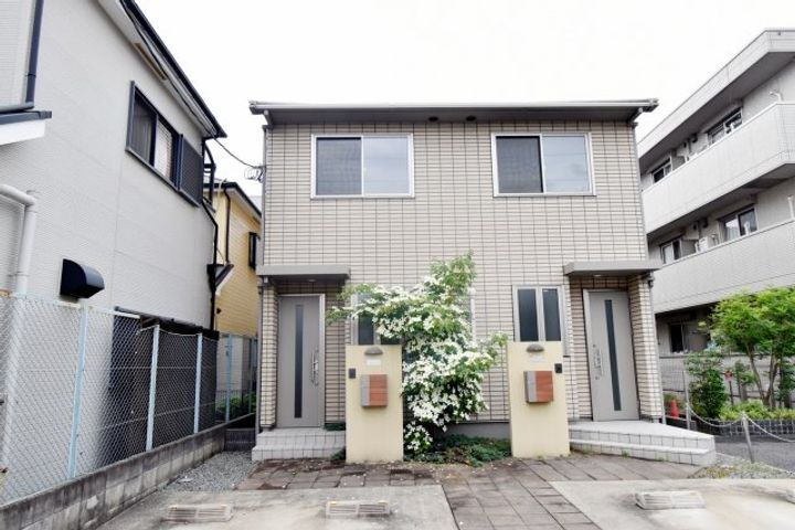 兵庫県西宮市小松町２丁目 賃貸アパート