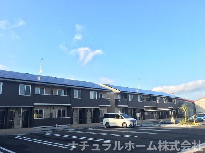 愛知県豊橋市下地町字柳目 2階建