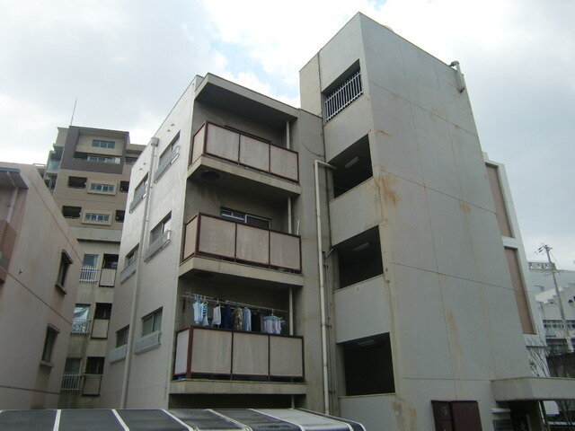 マツヤパークマンション 4階建