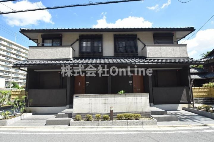 プレミール若江東Ｂ棟 2階建
