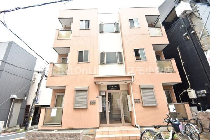 大阪府東大阪市岩田町４丁目 3階建 築16年10ヶ月