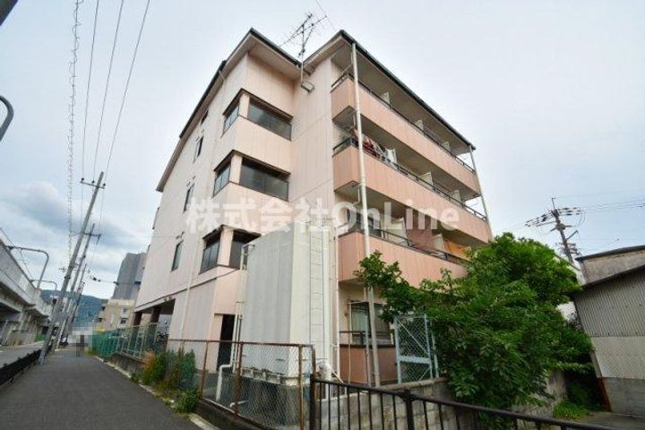 大阪府東大阪市花園本町１丁目 4階建 築37年11ヶ月