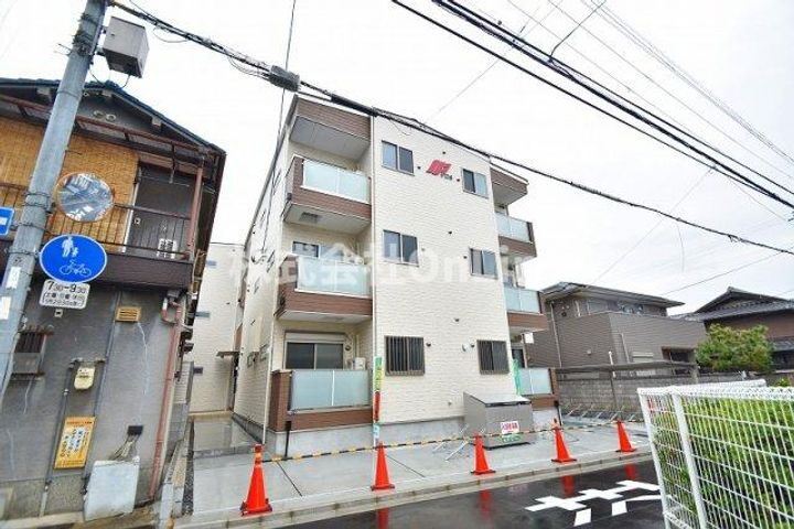 大阪府東大阪市花園本町１丁目 築2年2ヶ月 3階建
