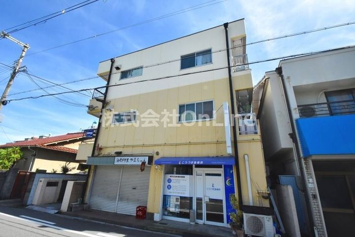 大阪府東大阪市小阪２丁目 築43年8ヶ月 3階建