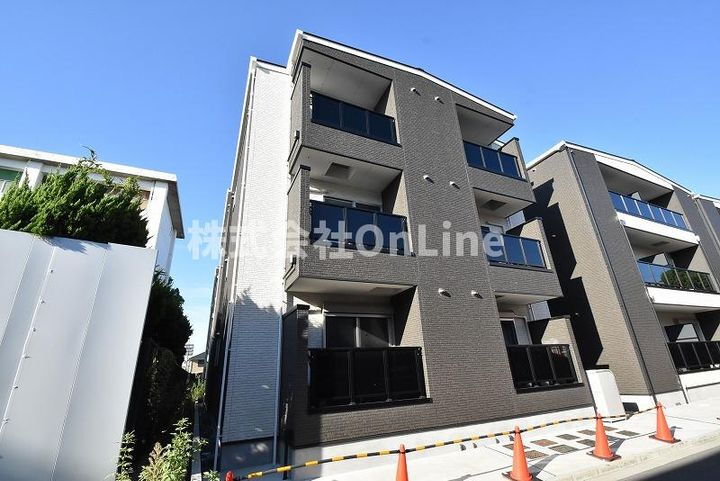 大阪府東大阪市荒本２丁目 築5年1ヶ月 3階建