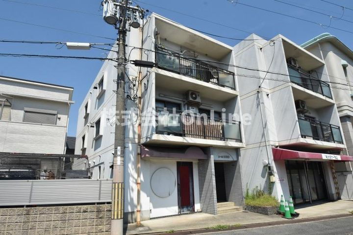 大阪府東大阪市吉田８丁目 築37年9ヶ月 3階建